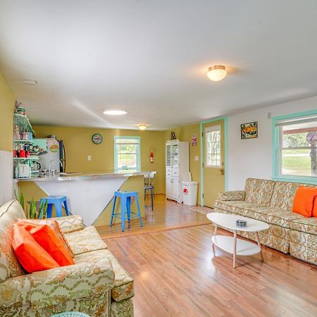 Waterfront Virginia Retreat With Canoe, Pets Welcome Rileyville Экстерьер фото