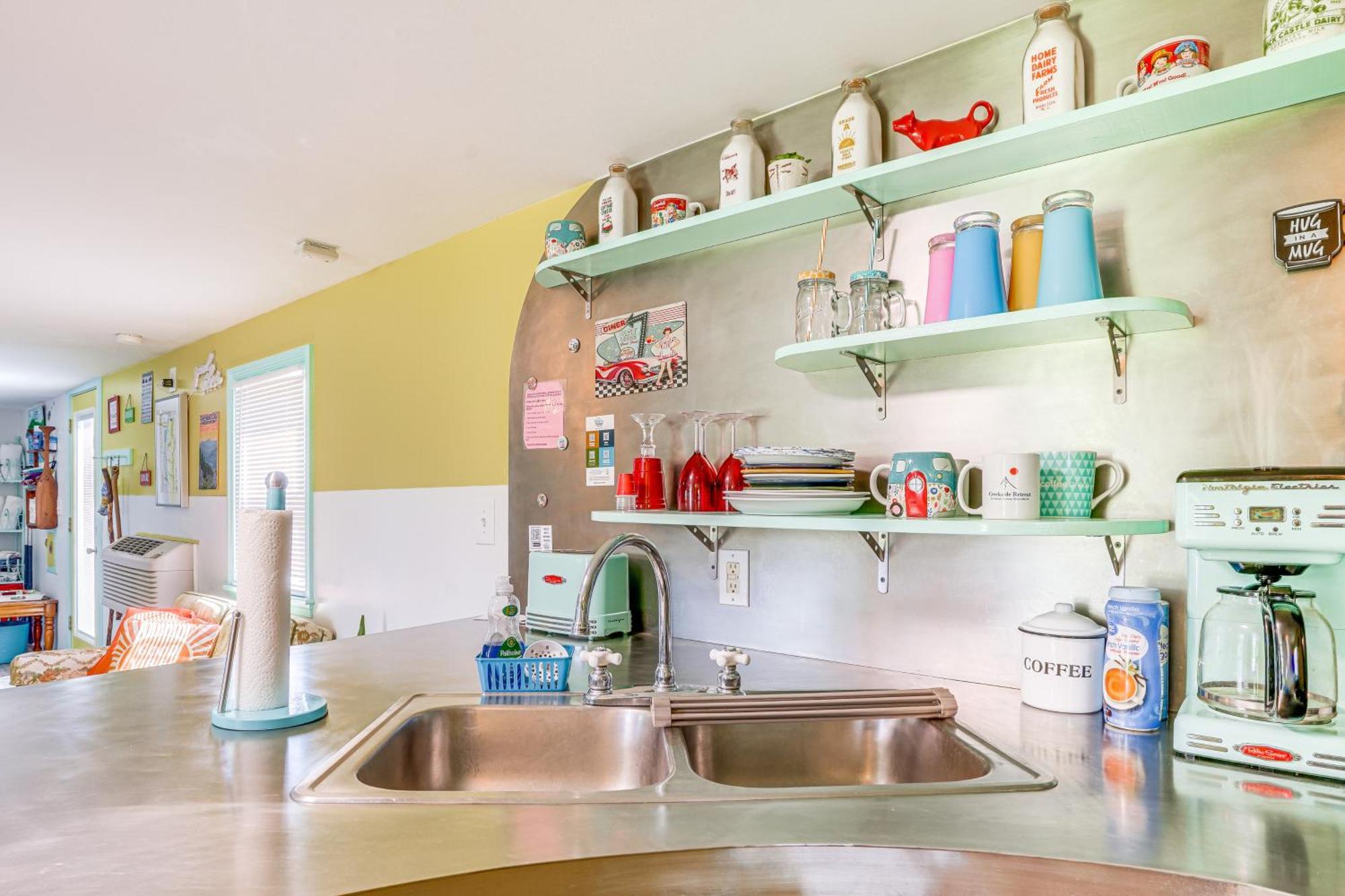Waterfront Virginia Retreat With Canoe, Pets Welcome Rileyville Экстерьер фото