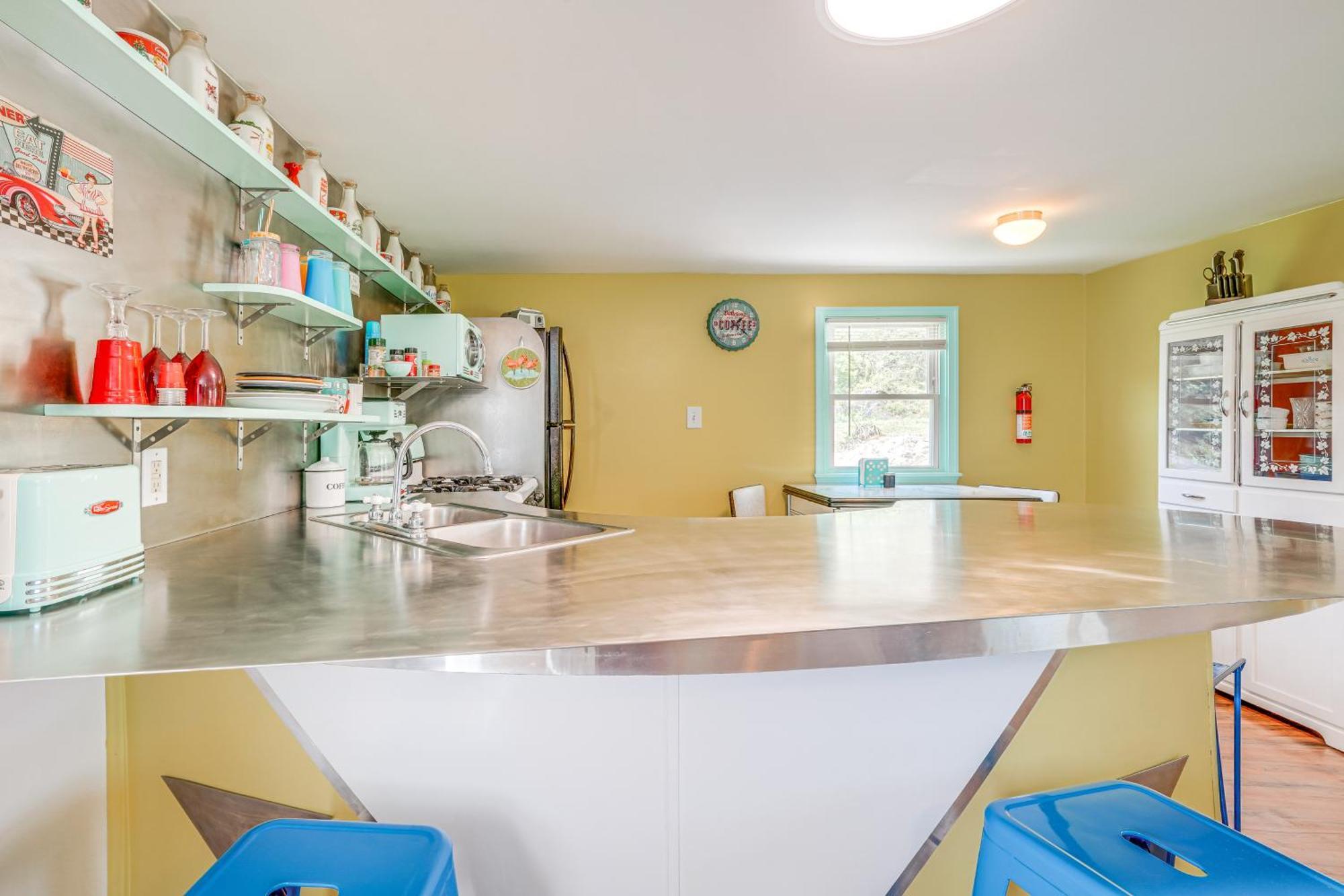 Waterfront Virginia Retreat With Canoe, Pets Welcome Rileyville Экстерьер фото
