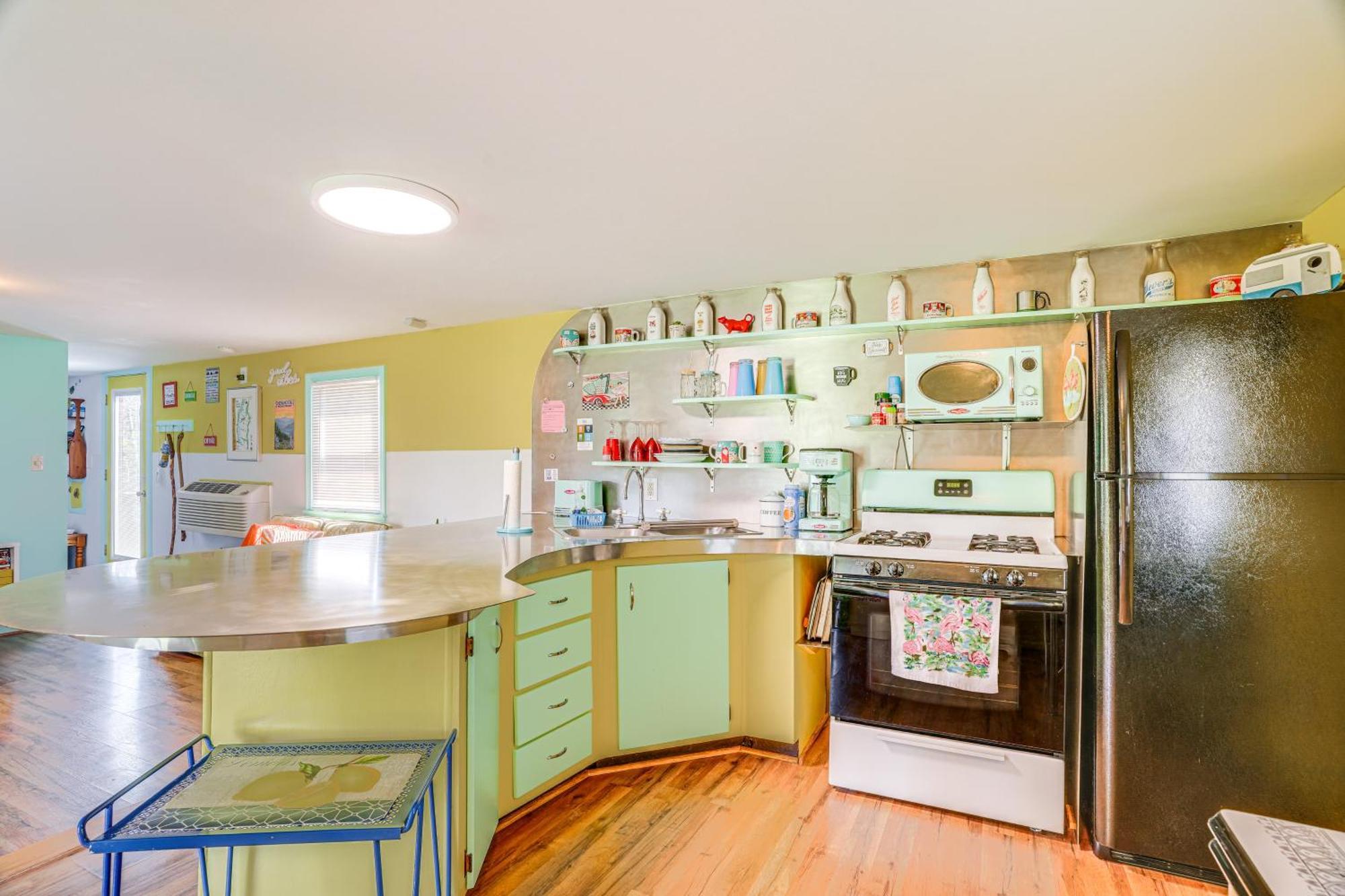 Waterfront Virginia Retreat With Canoe, Pets Welcome Rileyville Экстерьер фото