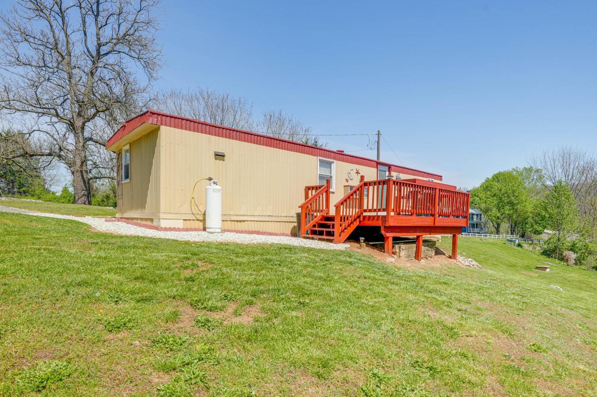 Waterfront Virginia Retreat With Canoe, Pets Welcome Rileyville Экстерьер фото